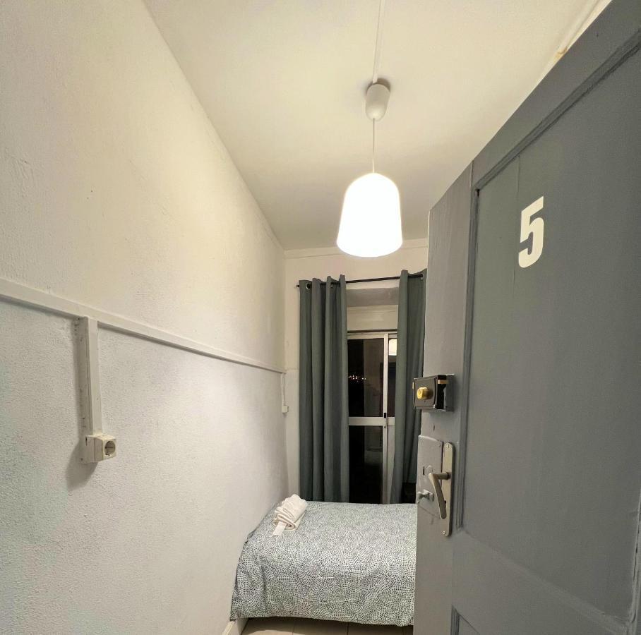 Cosy Mouraria Rooms リスボン エクステリア 写真